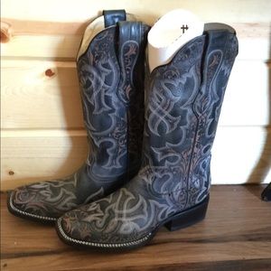 Brand new corral  boots 6.5